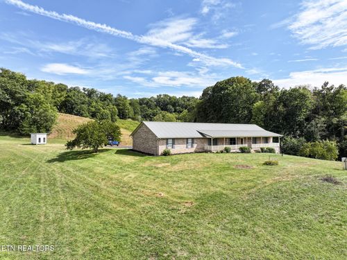 887 Berry Rd, Bulls Gap, TN, 37711-4011 | Card Image