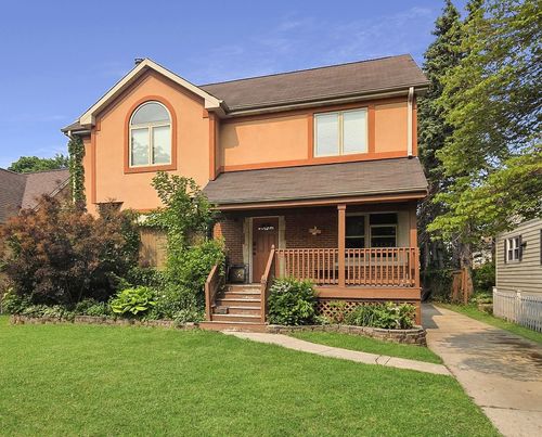 974 Webster Ln, Des Plaines, IL, 60016-6372 | Card Image