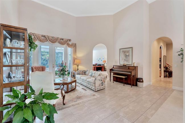 8849 Elliotts Court, House other with 5 bedrooms, 4 bathrooms and null parking in Orlando FL | Image 9