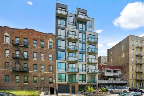 3a-379 Ocean Pkwy, Brooklyn, NY, 11218-4759 | Card Image