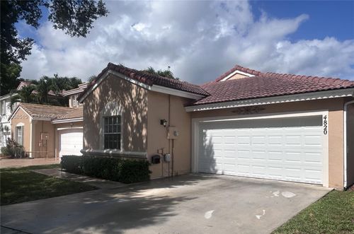 4820 Sw 152nd Way, Miramar, FL, 33027-3657 | Card Image