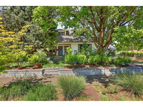 5135 N Cecelia St, Portland, OR, 97203-1944 | Card Image