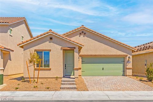 4424 Cave Lake Ave, North Las Vegas, NV, 89032-2494 | Card Image