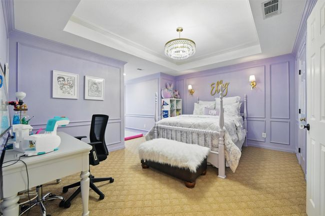 Bedroom upstairs | Image 26