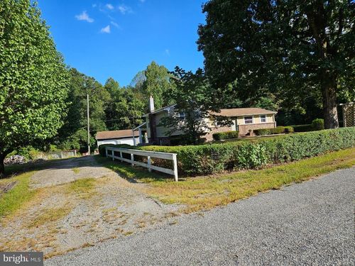 23417 Jordan Smith Rd, Ruther Glen, VA, 22546-2539 | Card Image