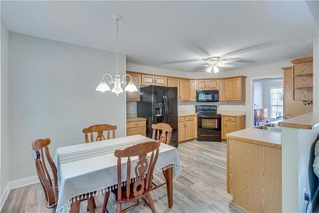 3238 Sharp Creek Ln, House other with 5 bedrooms, 3 bathrooms and null parking in Buford GA | Image 7