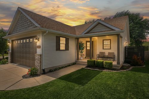 3130 W 34th St, Davenport, IA, 52806-5117 | Card Image