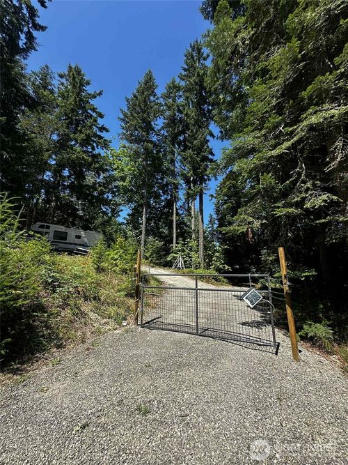 396 Sentinel Firs Rd, Port Hadlock, WA, 98339-9763 | Card Image