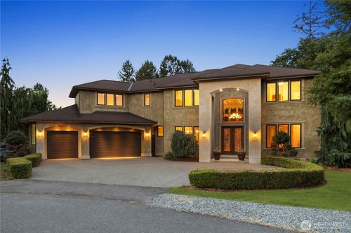 22806 135th Ave Se, Kent, WA, 98042-3219 | Card Image