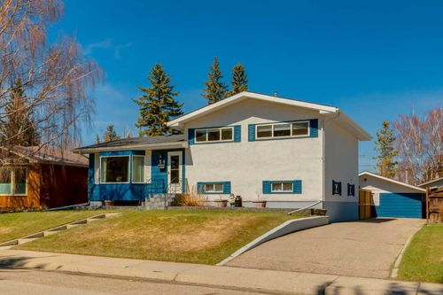 24 Hobart Rd Sw, Calgary, AB, T2V3K1 | Card Image
