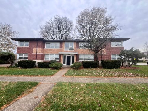2s-10351 Chaucer Street, Westchester, IL, 60154 | Card Image