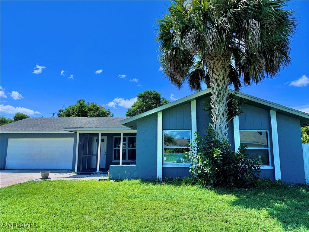 17th Ave, Naples, FL 34116