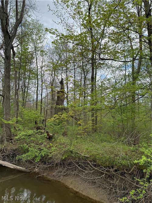 V/L Donley Road, Middlefield, OH, 44062 | Card Image