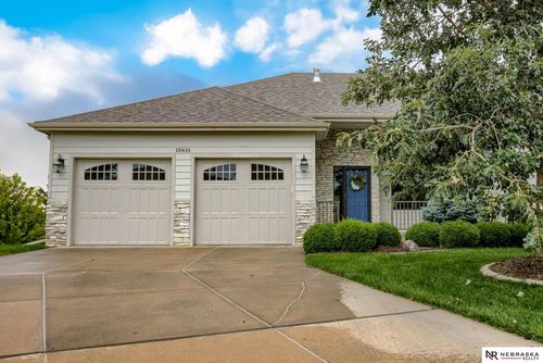 15651 Himebaugh Cir, Omaha, NE, 68116-4540 | Card Image