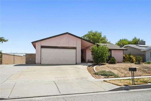 39144 Whiteash Dr, Palmdale, CA, 93551-3927 | Card Image