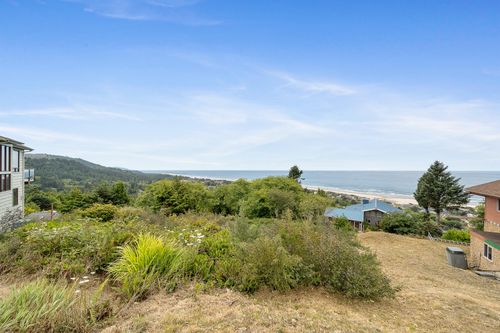 2400 Pacific View Dr, Rockaway Beach, OR, 97136 | Card Image