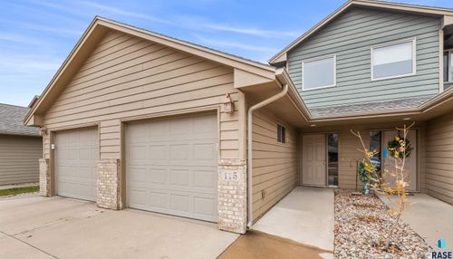 115 Emmett Trl, Harrisburg, SD, 57032-2444 | Card Image