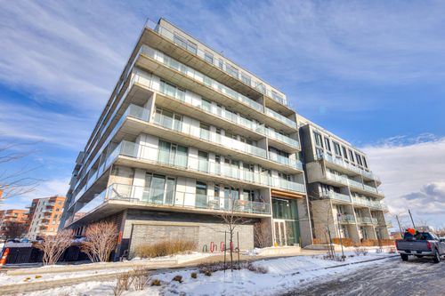 318-1900 Rue Suzanne-Coallier, Montréal, QC, H4M0A8 | Card Image