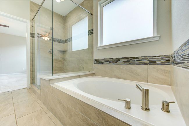Primary bathroom | Image 27
