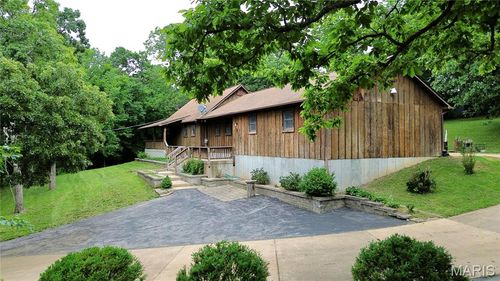 5881 Bear Creek Rd, House Springs, MO, 63051-1519 | Card Image