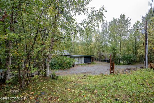 14407 W Lake Ridge Dr, Eagle River, AK, 99577-9255 | Card Image