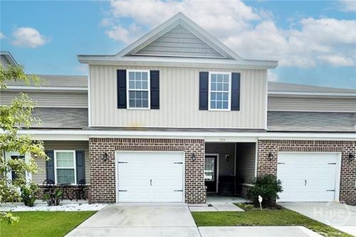 573 Governor Treutlen Cir, Pooler, GA, 31322-4504 | Card Image