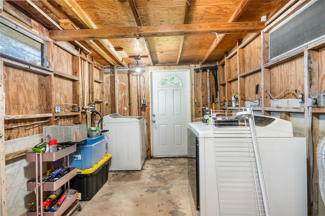 1601 Sw 117 Th Ave, House other with 4 bedrooms, 3 bathrooms and null parking in Davie FL | Image 35