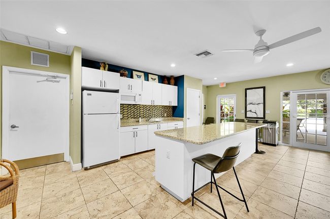 APT-503 - 4020 W Palm Aire Dr, Condo with 3 bedrooms, 3 bathrooms and null parking in Pompano Beach FL | Image 38