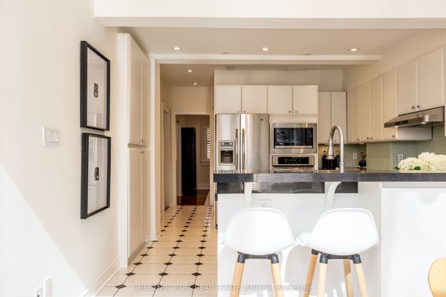 63 St Leonard's Ave, House other with 4 bedrooms, 3 bathrooms and 3 parking in Toronto ON | Image 22