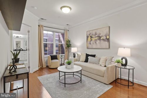 apt-212-2101 N Monroe St, ARLINGTON, VA, 22207-3875 | Card Image