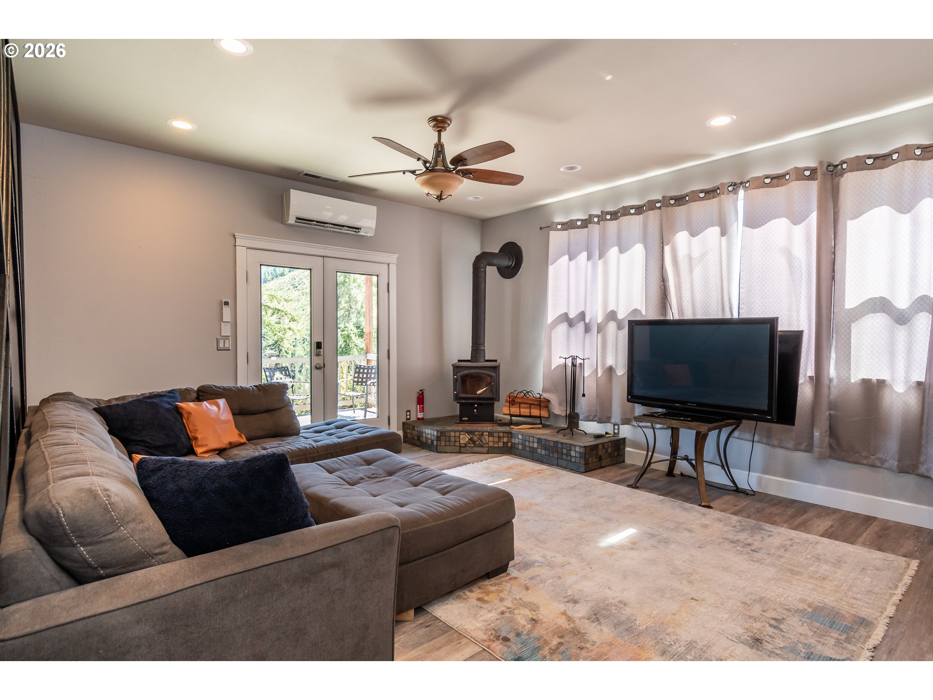 Residential in Sutherlin 5