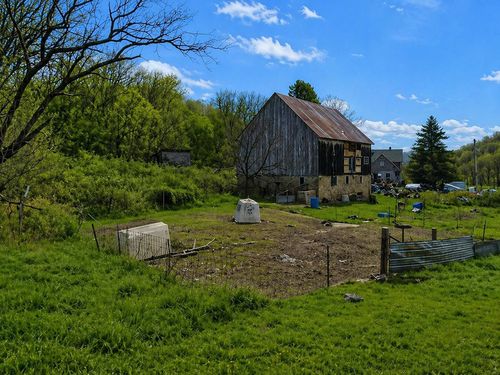 16047 Fry Dr, Cazenovia, WI, 53924-8020 | Card Image