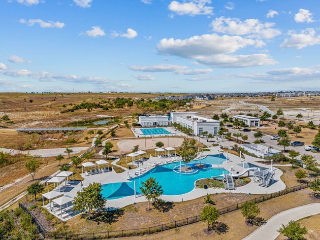 Community pool | Image 36