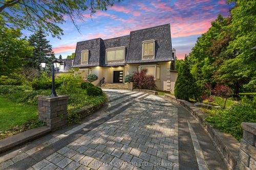 106 Teefy Ave, Richmond Hill, ON, L4C8C6 | Card Image