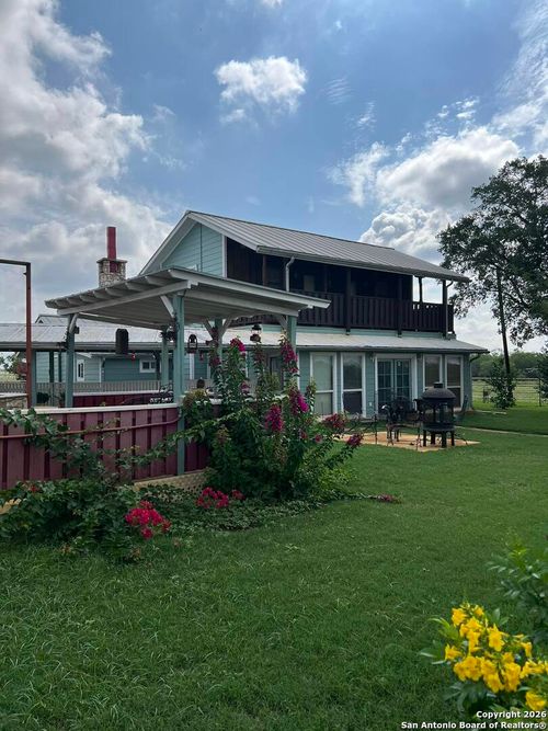 1485 Fm 2579, Floresville, TX, 78114-4929 | Card Image