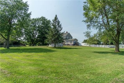 19536 State Route 3, House other with 3 bedrooms, 2 bathrooms and null parking in Hounsfield NY | Image 3