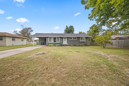 702 E Sumac St, Rogers, AR, 72756-6036 | Card Image