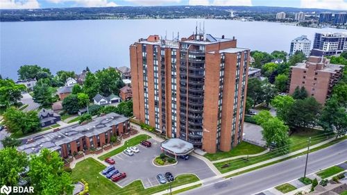 504-181 Collier St, Barrie, ON, L4M5L6 | Card Image