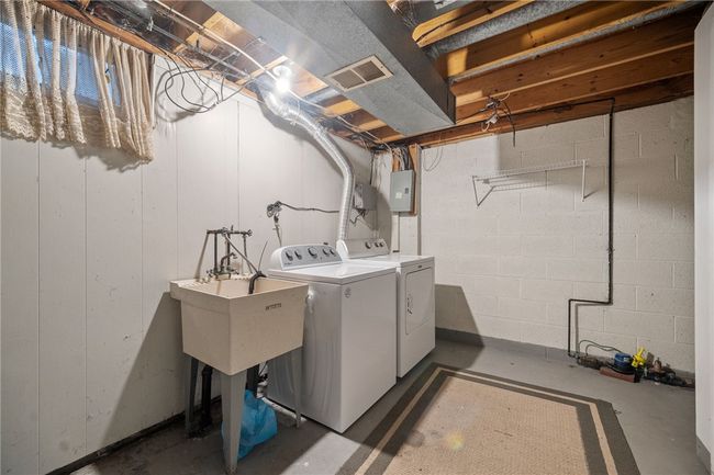 282 Quail Run Rd, Condo with 2 bedrooms, 2 bathrooms and 1 parking in Venetia PA | Image 21