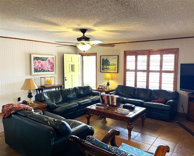9 Circle Dr, House other with 3 bedrooms, 2 bathrooms and null parking in Teague TX | Image 5