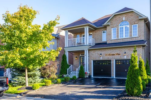 27 Barletta Dr, Maple, ON, L6A4H5 | Card Image