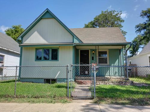 322 Sw 2nd St, Newton, KS, 67114-3612 | Card Image