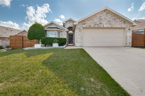 8207 Clarksprings Dr, Dallas, TX, 75236-5847 | Card Image