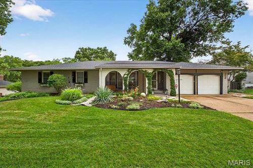 714 Big Bend Woods Dr, Manchester, MO, 63021-6676 | Card Image