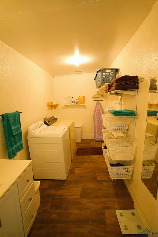 800 E Austin St, House other with 3 bedrooms, 2 bathrooms and null parking in Marshall TX | Image 12