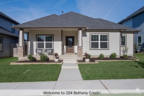 204 Bethany Creek Dr, Hutto, TX, 78634-2529 | Card Image