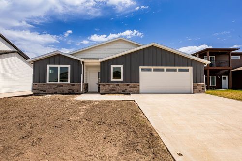 407 16th St Ne, Dilworth, MN, 56529-1540 | Card Image