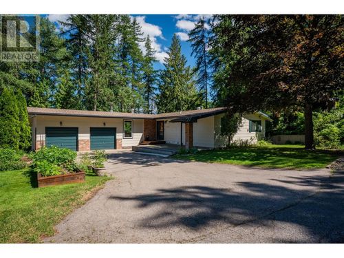 2707 Maple Cres, Rossland, BC, V0G1Y0 | Card Image