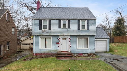 129 Brookline Ave, Youngstown, OH, 44505-2532 | Card Image
