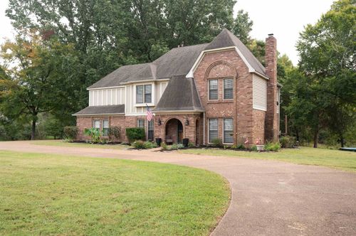 1070 Timberlake Dr W, Cordova, TN, 38018-6630 | Card Image